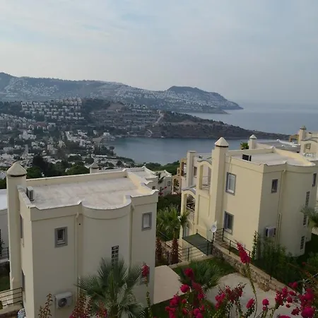 Luxury Rent Seaview In With 3 Bedroomed *