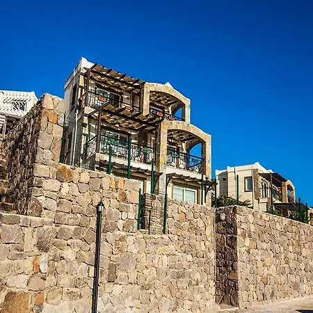 Luxury Rent Seaview In With 3 Bedroomed Holiday home